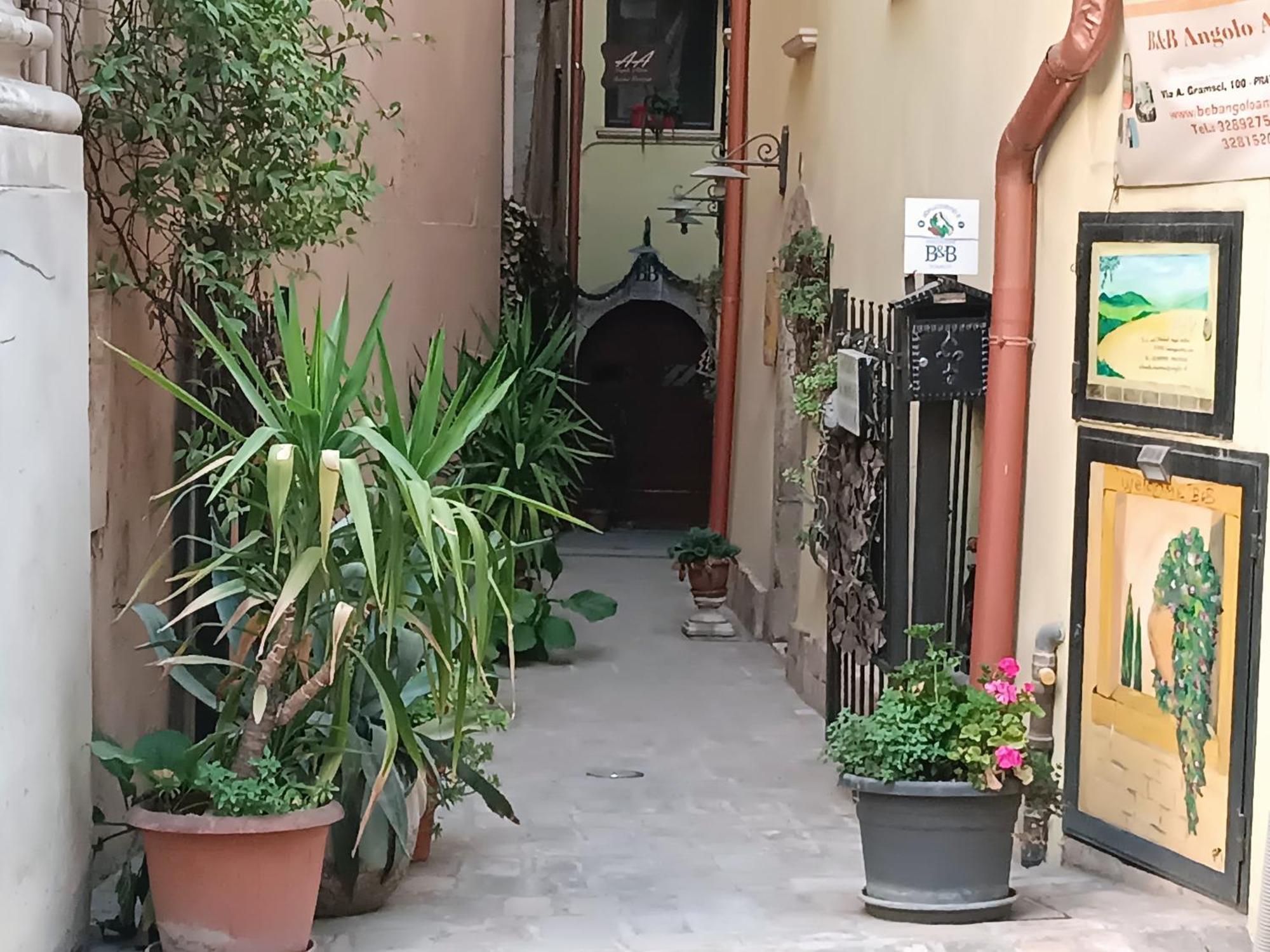 Bed And Breakfast Angolo Antico Pratola Peligna Exterior foto